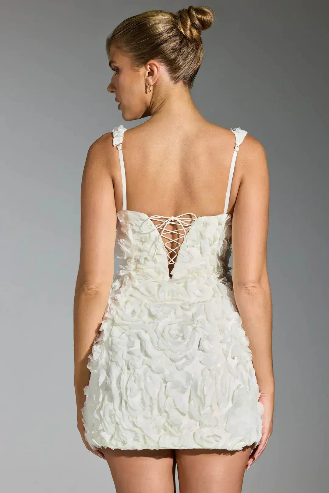 Robe mini femme — moulante col carré manches longues